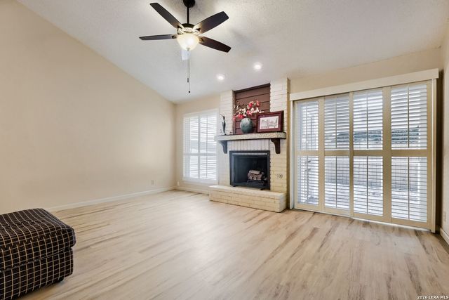 11834 BURNING BEND ST, San Antonio, TX 78249