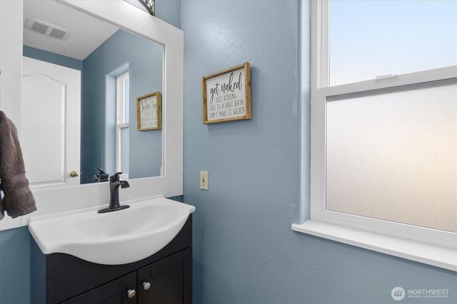 132 Lone Oak Road, Longview, WA 98632