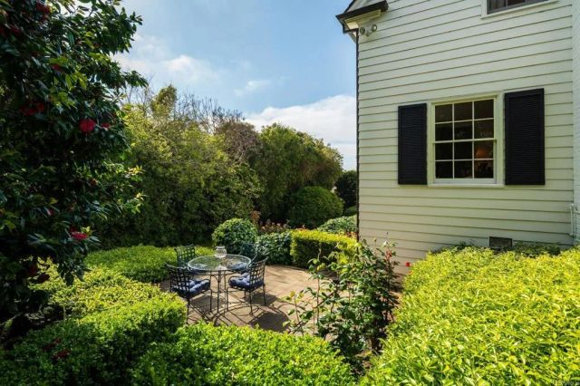 7716 Lookout Drive, La Jolla, CA 92037