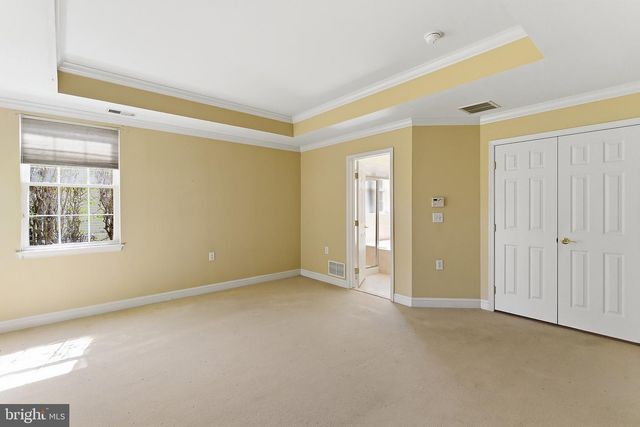 102 HUMMINGBIRD DR, Hamilton, NJ 08690