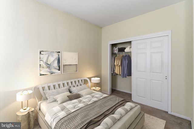 102 HUMMINGBIRD DR, Hamilton, NJ 08690