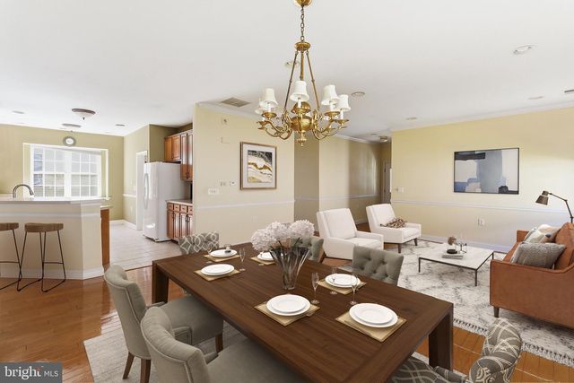 102 HUMMINGBIRD DR, Hamilton, NJ 08690