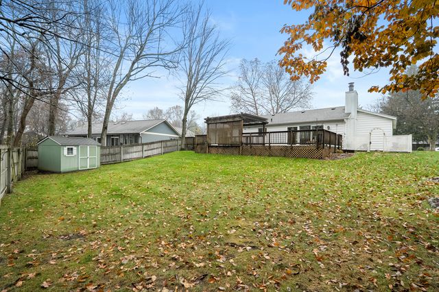 1565 Brookmoor Lane, Portage, MI 49024