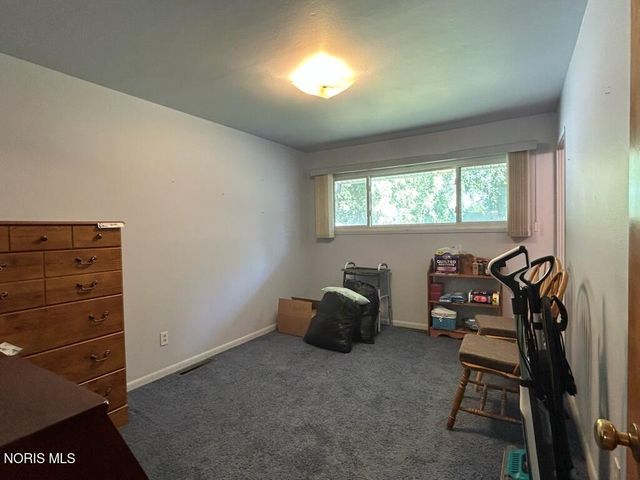3002 Pinehurst Drive, Toledo, OH 43613