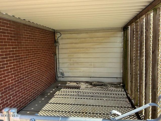 3002 Pinehurst Drive, Toledo, OH 43613