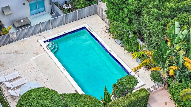 651 NE 60th St 12, Miami, FL 33137