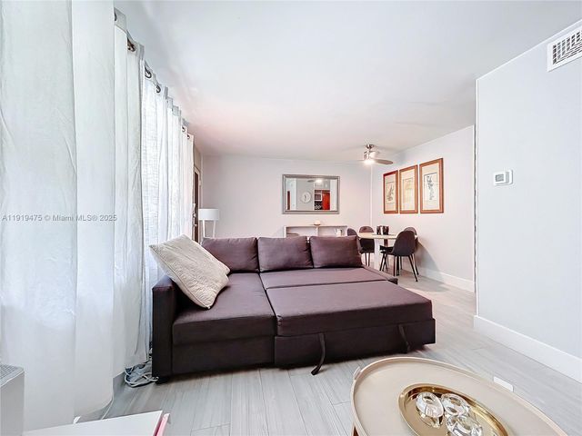 651 NE 60th St 12, Miami, FL 33137