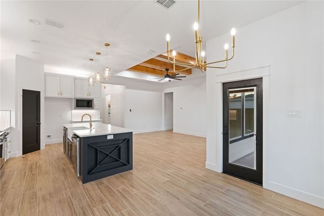 6650 La Salle Dr, Corpus Christi, TX 78414