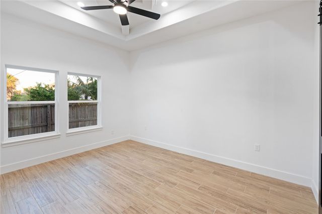 6650 La Salle Dr, Corpus Christi, TX 78414