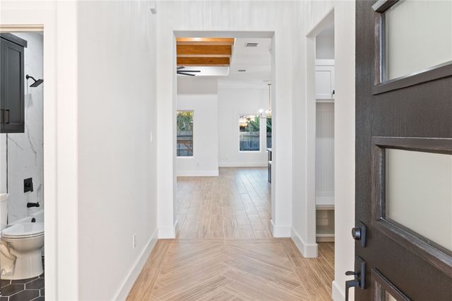 6650 La Salle Dr, Corpus Christi, TX 78414