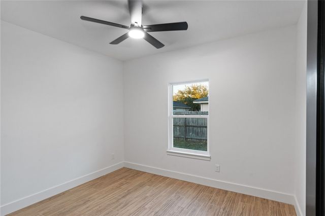 6650 La Salle Dr, Corpus Christi, TX 78414