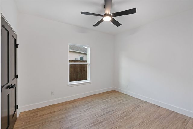 6650 La Salle Dr, Corpus Christi, TX 78414