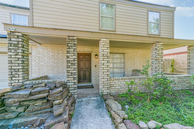 6818 Stonewater, Houston, TX 77084