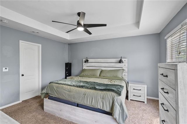 9338 NW 86th Terrace, Kansas City, MO 64153