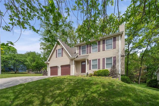 9338 NW 86th Terrace, Kansas City, MO 64153