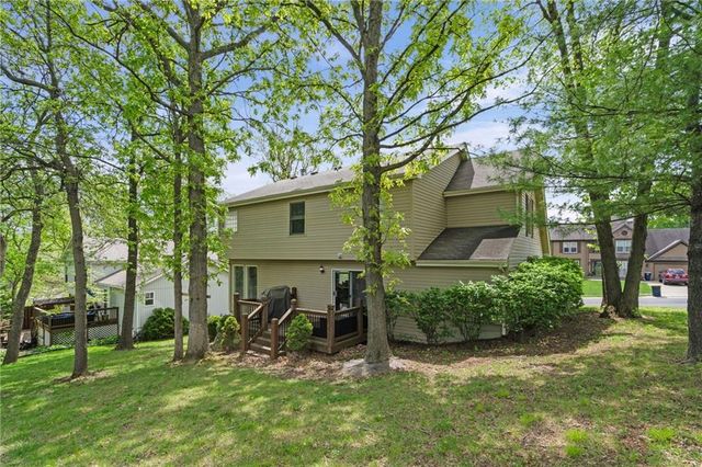 9338 NW 86th Terrace, Kansas City, MO 64153