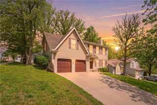 9338 NW 86th Terrace, Kansas City, MO 64153