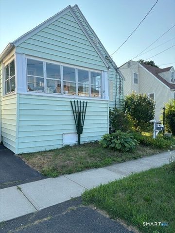 91 College Street, Stratford, CT 06614