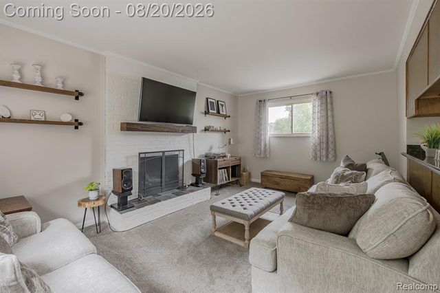 428 Carter Drive, Troy, MI 48098