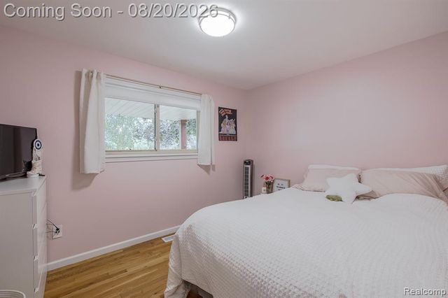 428 Carter Drive, Troy, MI 48098