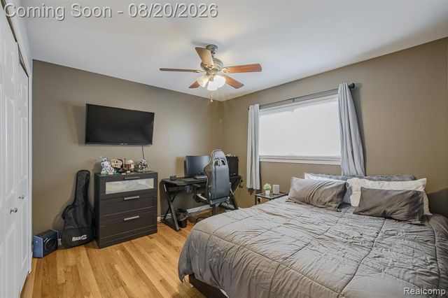 428 Carter Drive, Troy, MI 48098