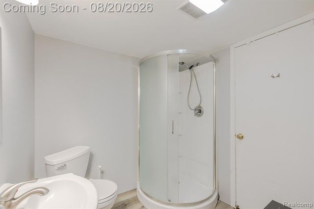428 Carter Drive, Troy, MI 48098