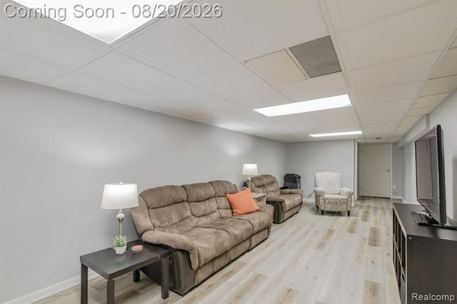 428 Carter Drive, Troy, MI 48098