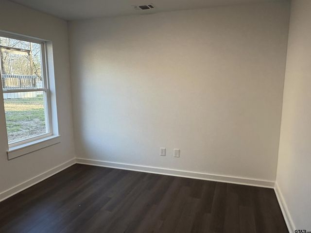 225 McWhorter, Mineola, TX 75773