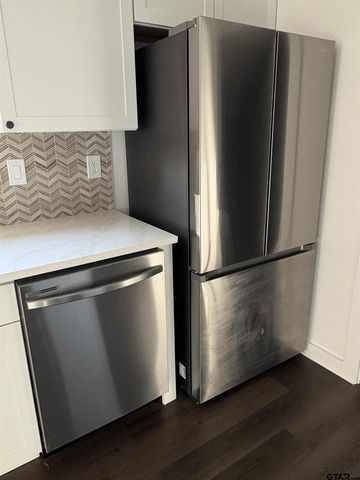 225 McWhorter, Mineola, TX 75773