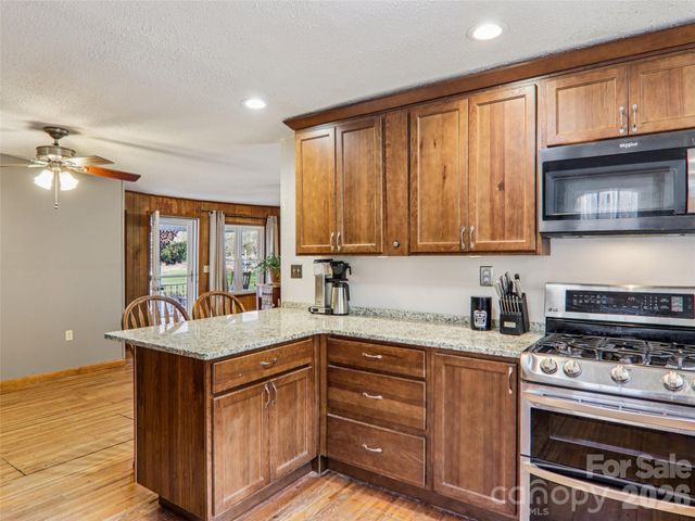 7 Landon Mountain Lane, Weaverville, NC 28787