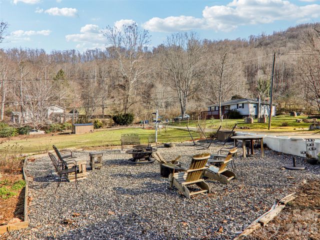 7 Landon Mountain Lane, Weaverville, NC 28787