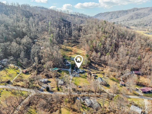 7 Landon Mountain Lane, Weaverville, NC 28787