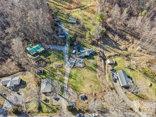7 Landon Mountain Lane, Weaverville, NC 28787