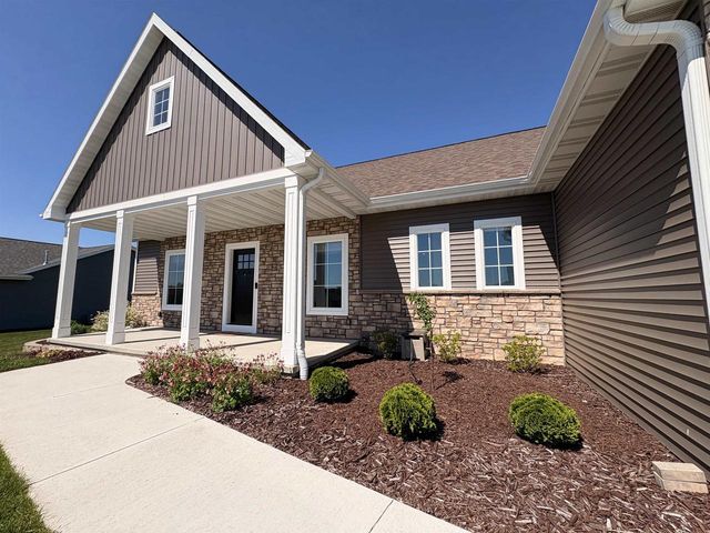N929 QUARRY RIM ROAD, Hortonville, WI 54944