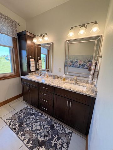 N929 QUARRY RIM ROAD, Hortonville, WI 54944
