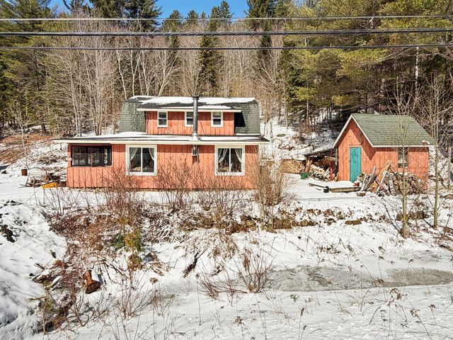 8458 Newcomb Road, Long Lake, NY 12847