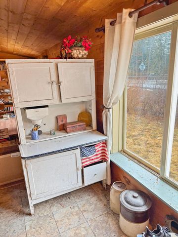 8458 Newcomb Road, Long Lake, NY 12847