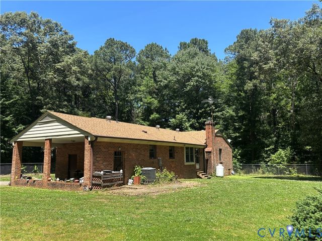 11374 Georgetown Rd, Mechanicsville, VA 23116