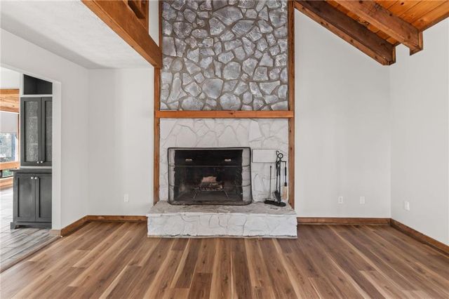 5530 Bourbon Drive, Gainesville, GA 30506