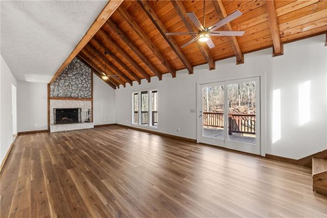 5530 Bourbon Drive, Gainesville, GA 30506