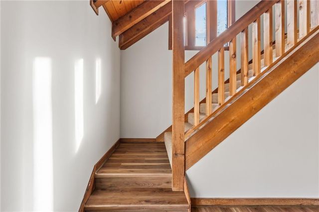 5530 Bourbon Drive, Gainesville, GA 30506