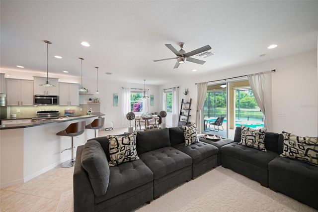 12287 LAVENDER LOOP, Bradenton, FL 34212