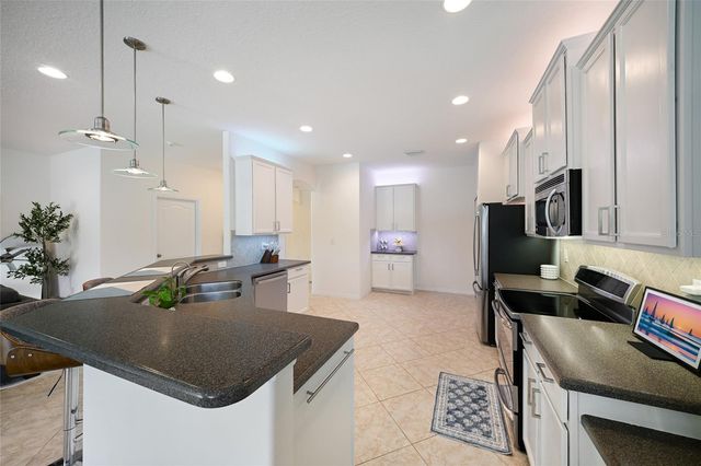 12287 LAVENDER LOOP, Bradenton, FL 34212
