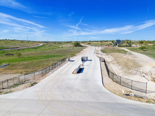 2085 Hidden Bluff Drive Trail, Aledo, TX 76008