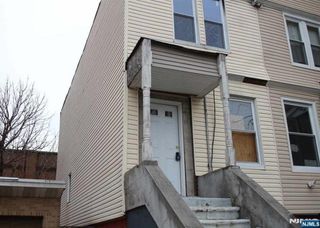 101 Clerk Street, Jersey City, NJ 07305