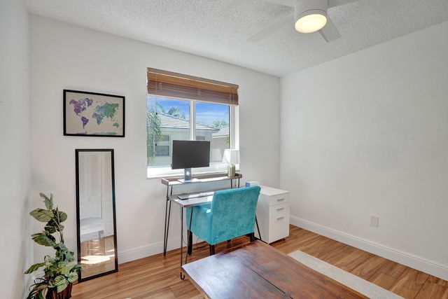 9841 NW 9th Court, Plantation, FL 33324