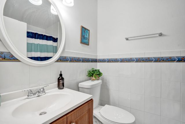 9841 NW 9th Court, Plantation, FL 33324