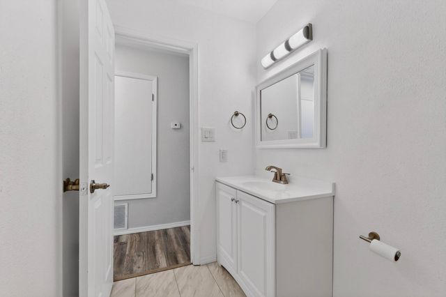 91 Idaho Creek Road NE, Albuquerque, NM 87124