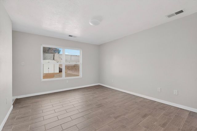 91 Idaho Creek Road NE, Albuquerque, NM 87124
