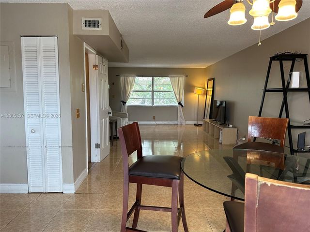 1100 SE 4th Ave 32, Deerfield Beach, FL 33441